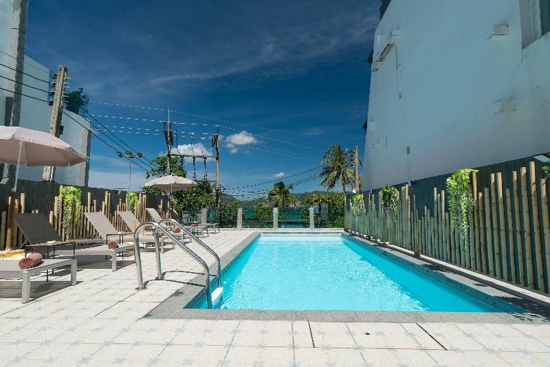 Patong Swiss Hotel Beach Front Phuket Exterior foto